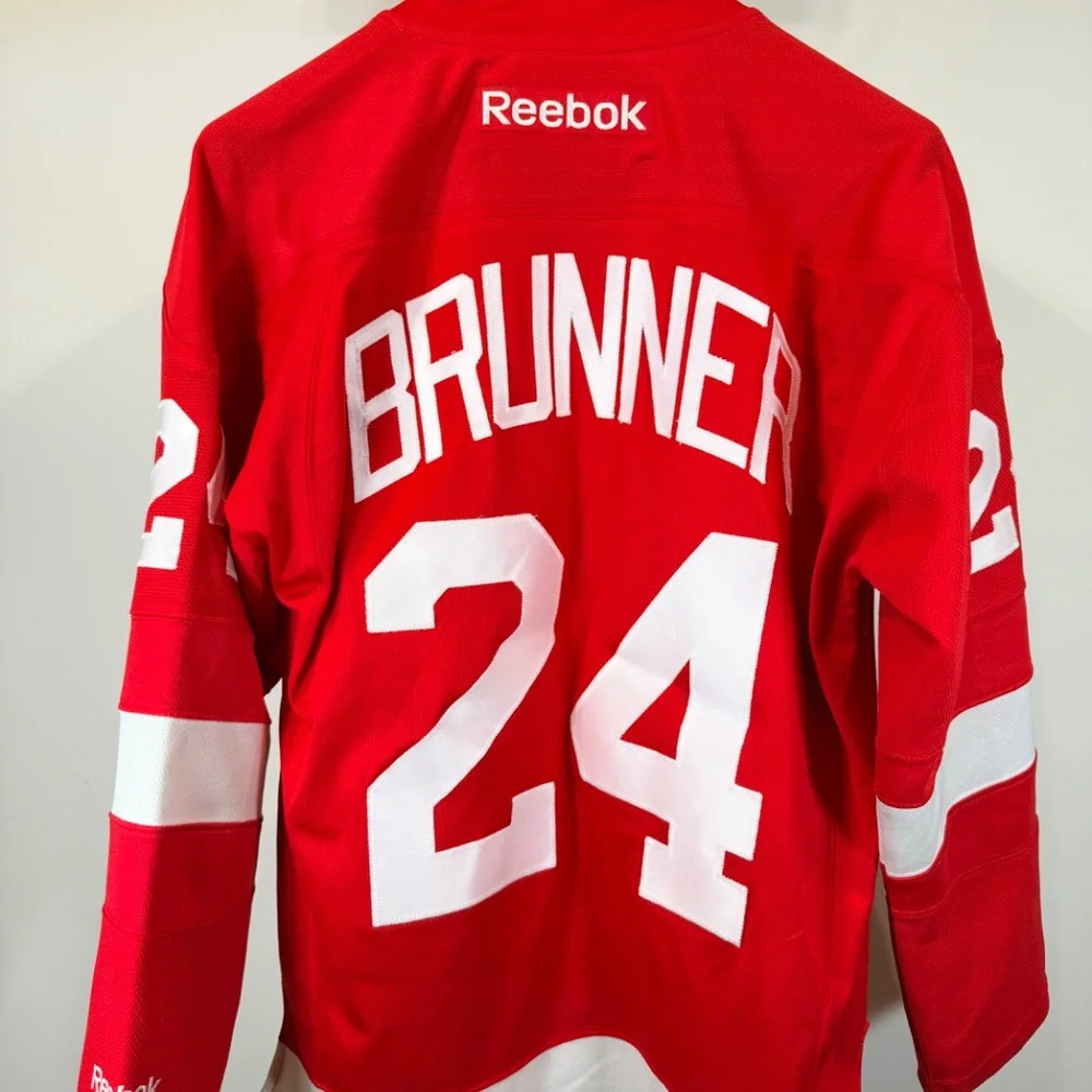 2012 Detroit Red Wings jersey small - Picture 5 of 5